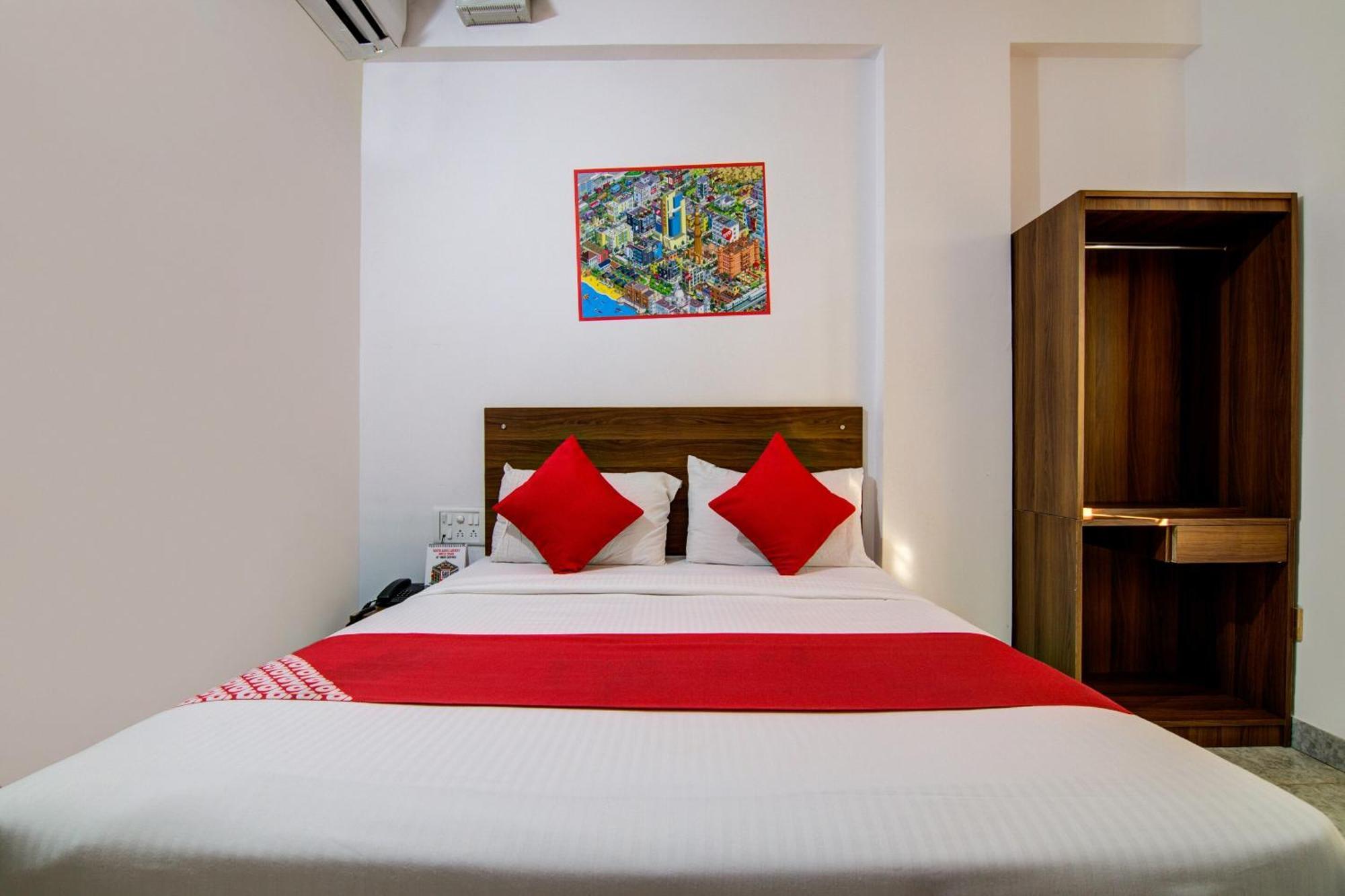 Hotel O Varcity Comforts Near Ragigudda Sri Prasanna Anjaneyaswamy Temple Bangalore Luaran gambar